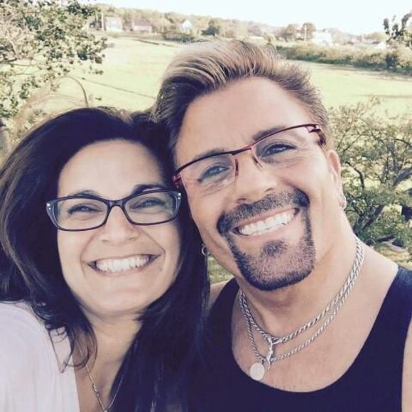 Meet your Posher, Dennis - Picture 1 of 16